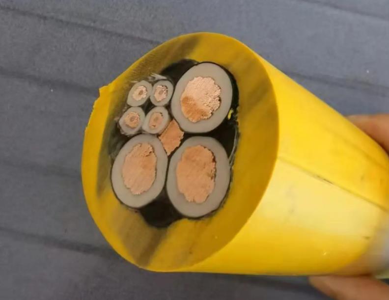 黃埔珠江電纜廠(chǎng)使用在電力系統上使用十分廣泛.jpg