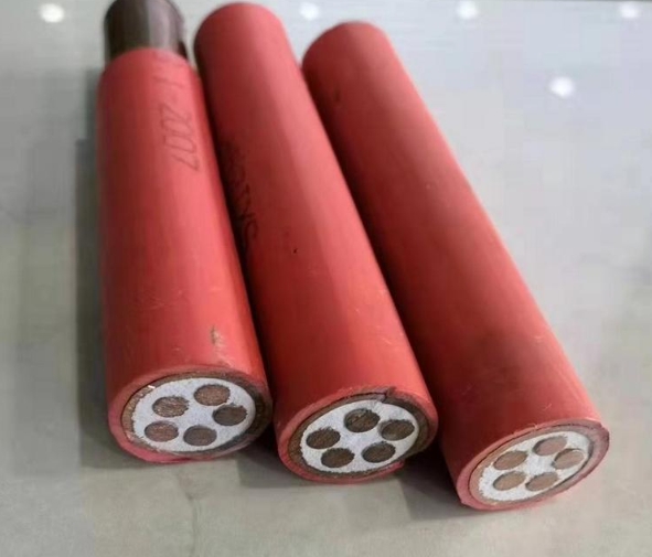珠江電纜廠(chǎng)家提醒使用礦物質(zhì)絕緣電纜有幾個(gè)好處呢.jpg